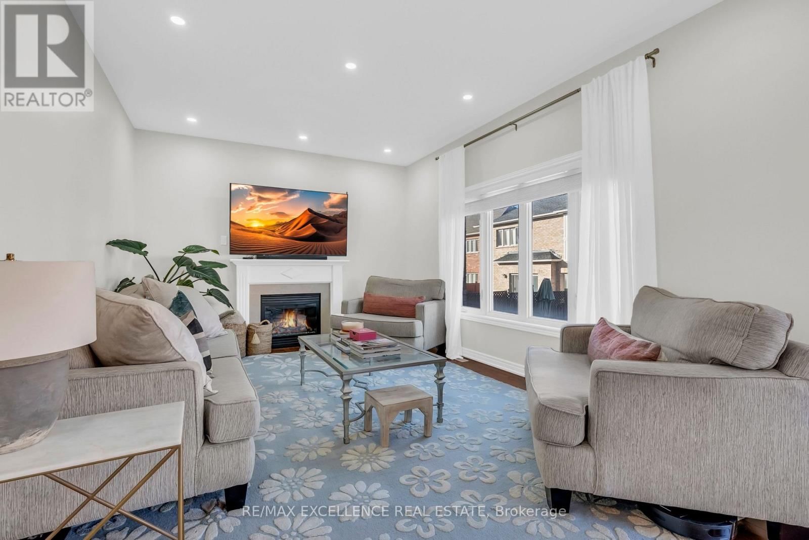 40 IMPERIAL LAKES DRIVE Image 10