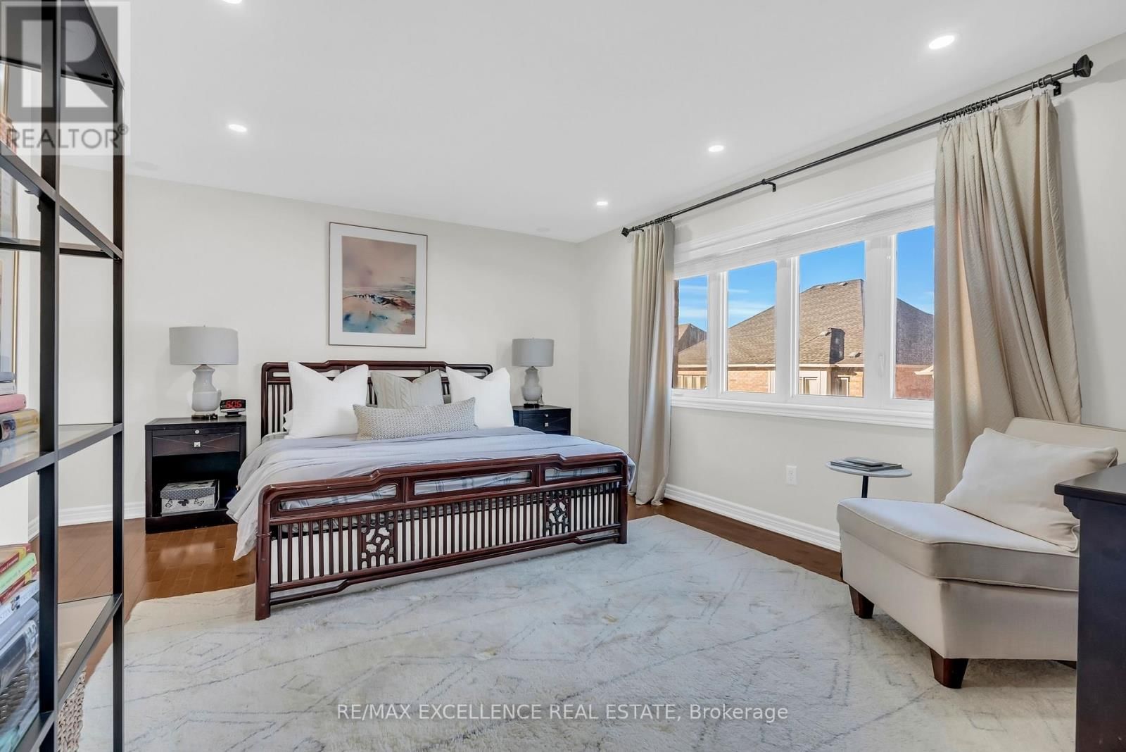 40 IMPERIAL LAKES DRIVE Image 23