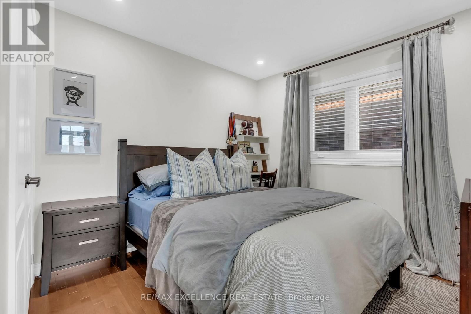 40 IMPERIAL LAKES DRIVE Image 29