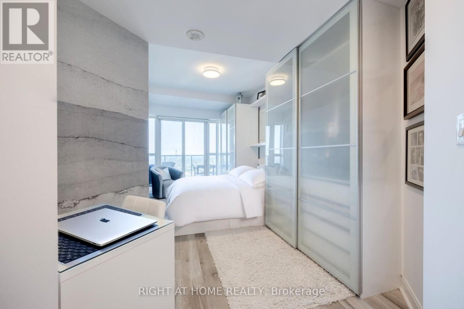 3601 - 60 ABSOLUTE AVENUE Image 23