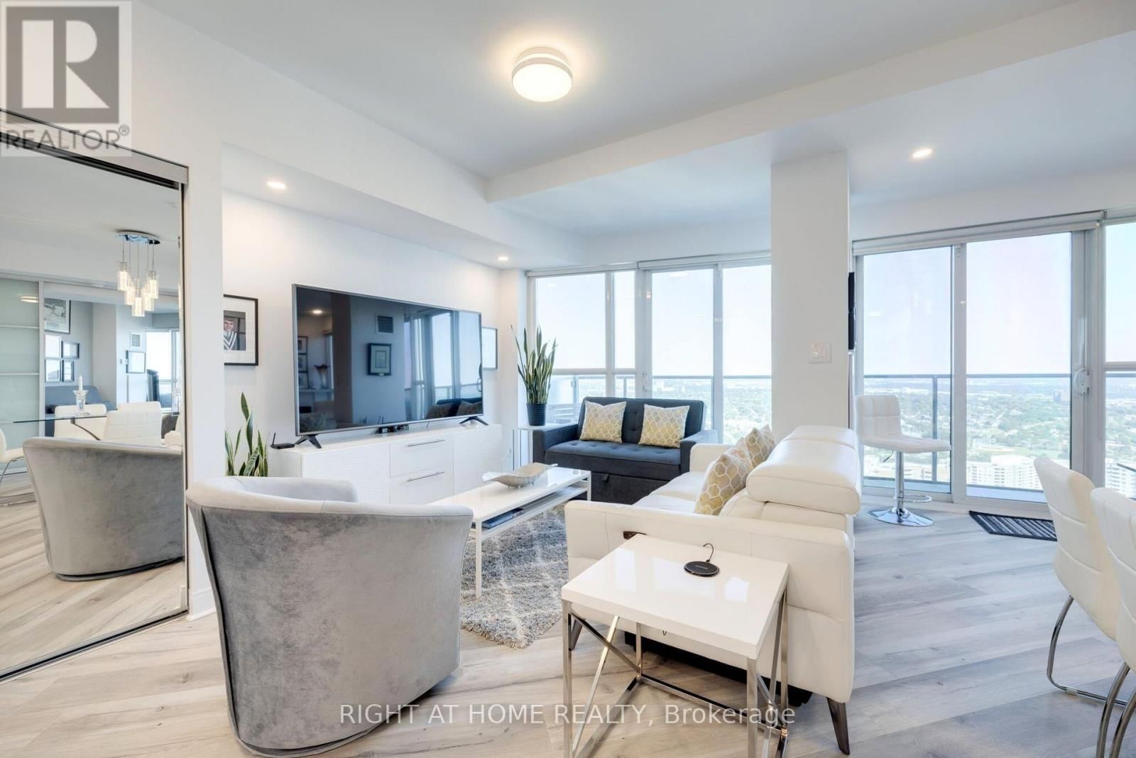 3601 - 60 ABSOLUTE AVENUE Image 6