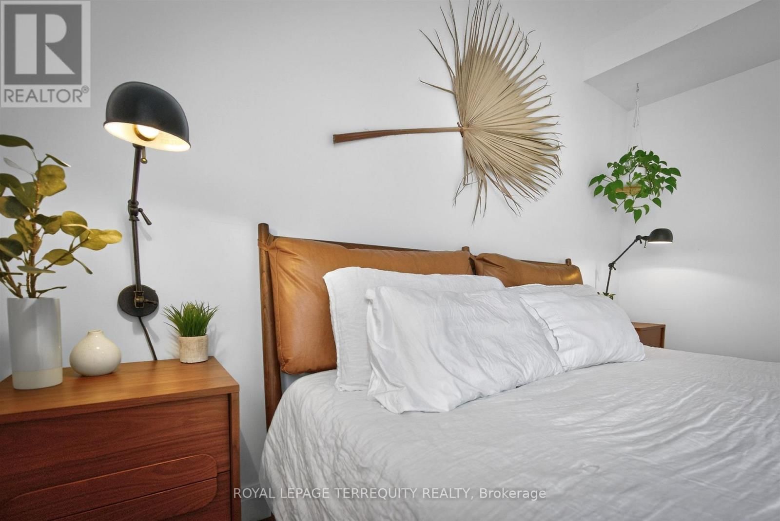 75 PRISCILLA AVENUE Image 24