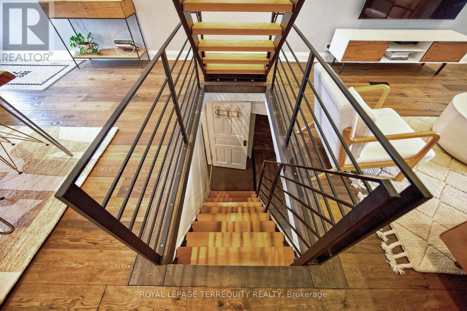 75 PRISCILLA AVENUE Image 28