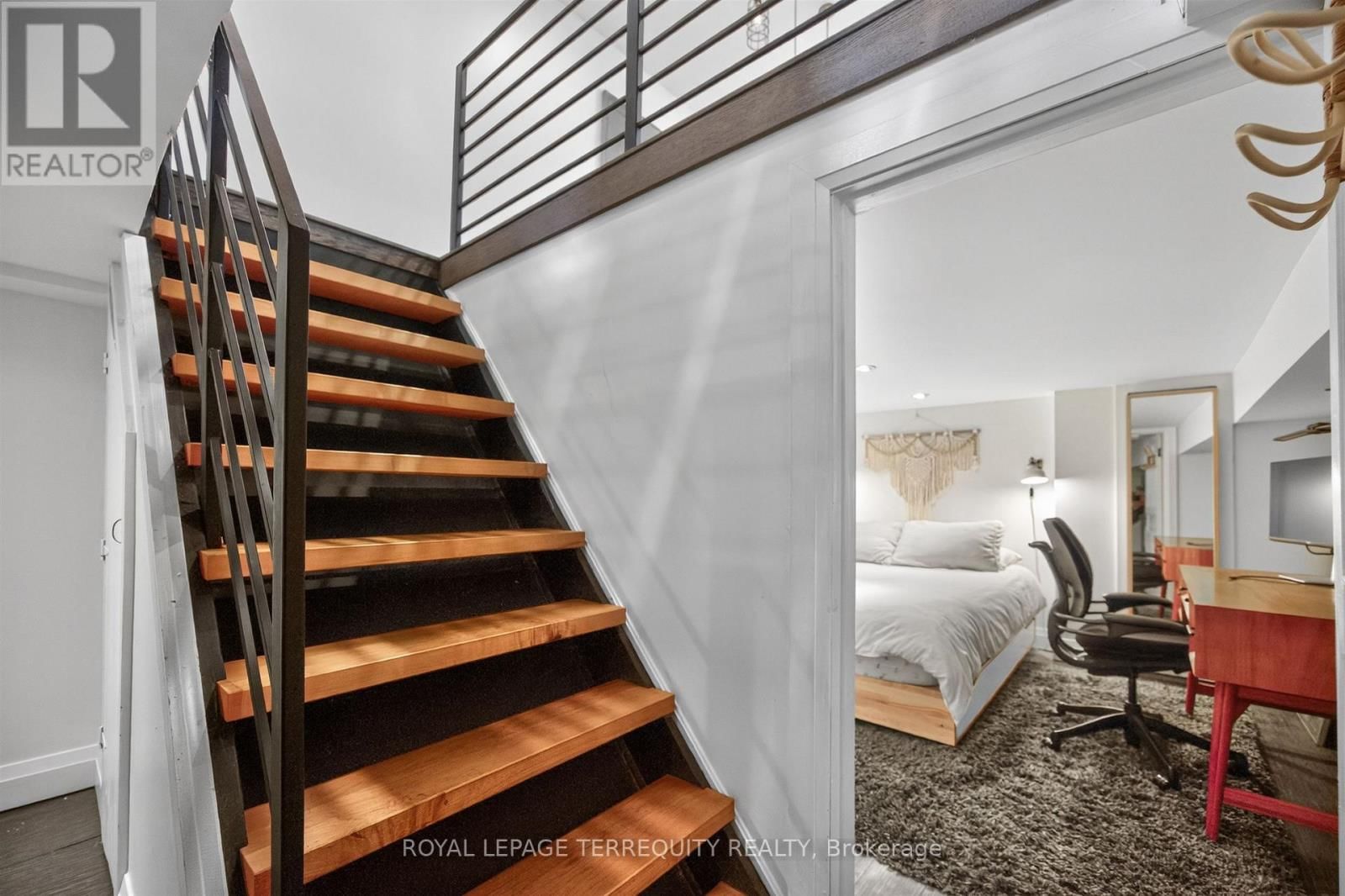 75 PRISCILLA AVENUE Image 29