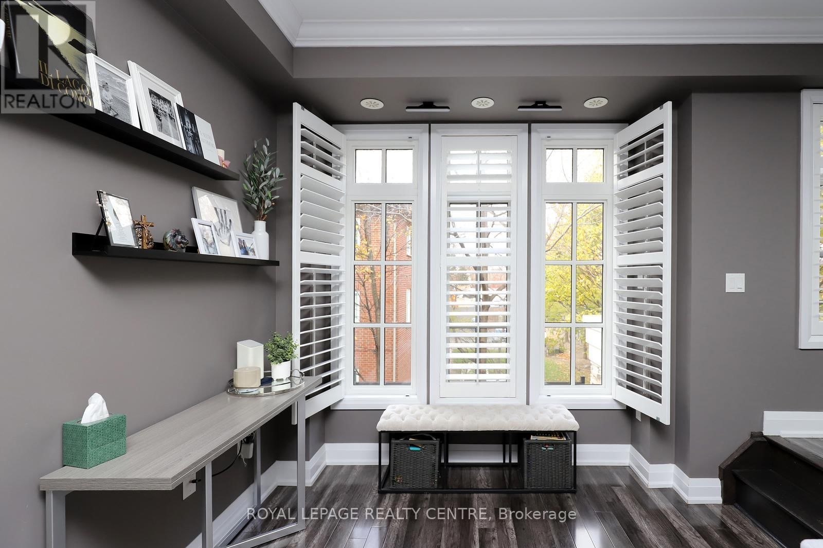 10 - 3077 CAWTHRA ROAD Image 16