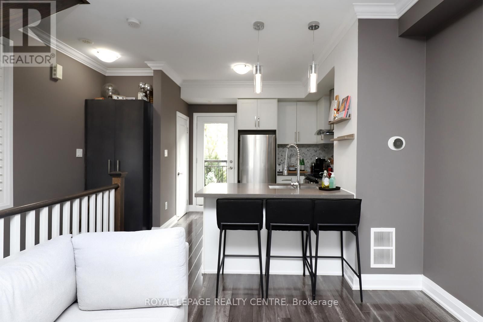 10 - 3077 CAWTHRA ROAD Image 19