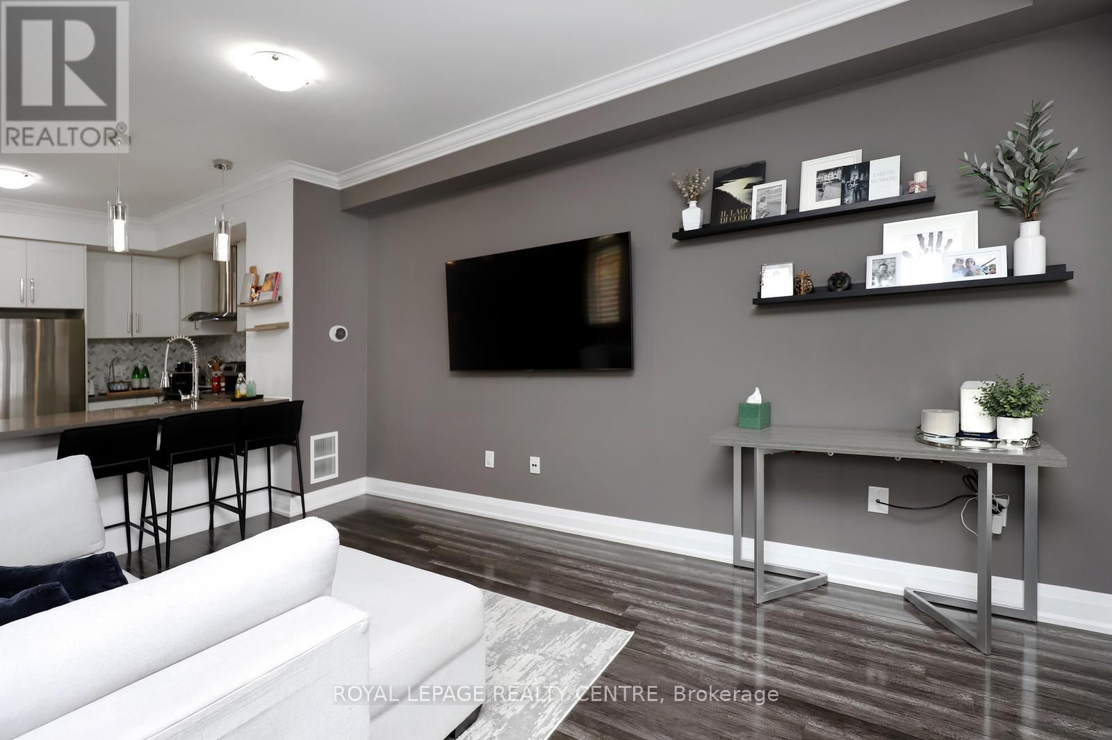 10 - 3077 CAWTHRA ROAD Image 20