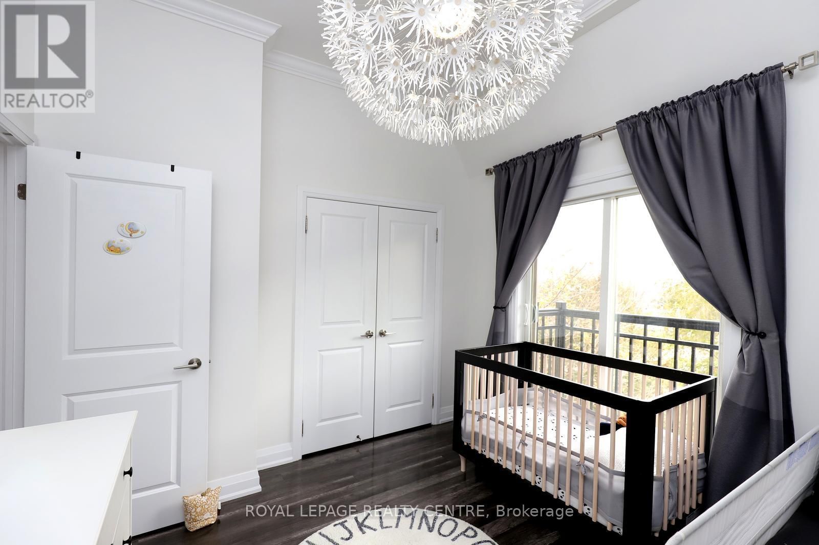 10 - 3077 CAWTHRA ROAD Image 36