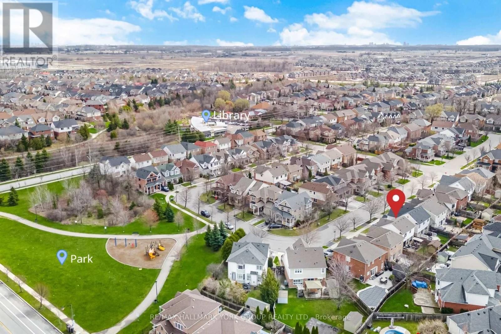 882 MCDUFFE CRESCENT Image 26