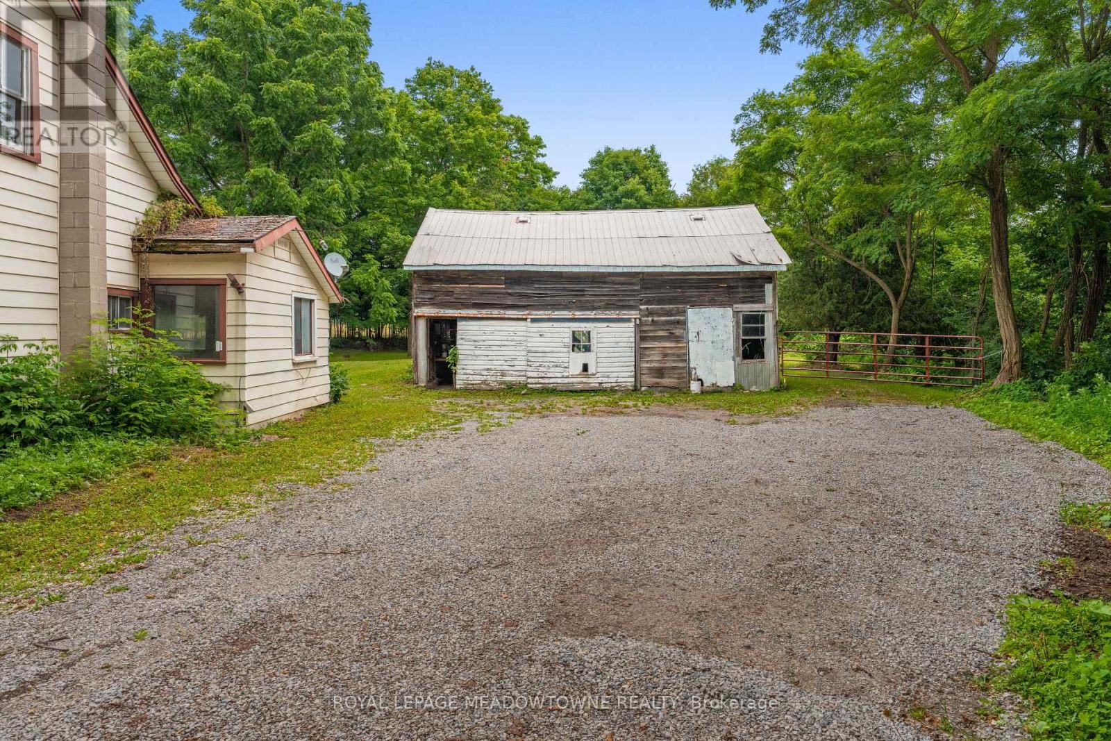 12363 ELIZABETH STREET Image 11