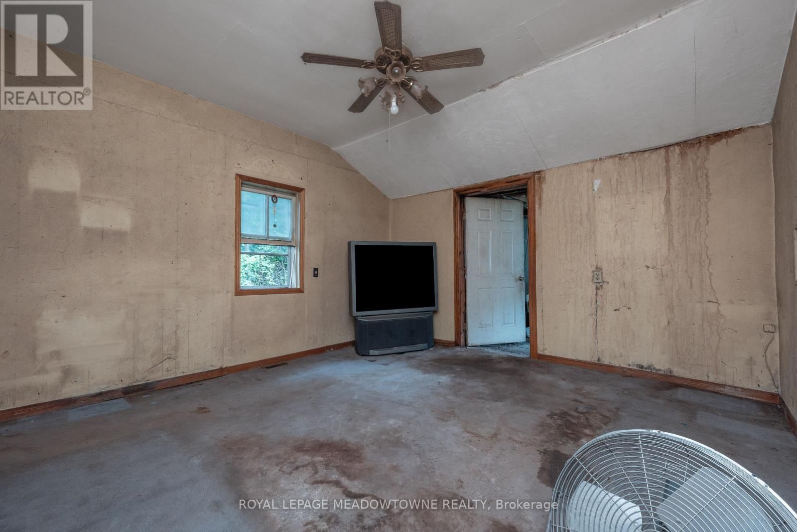 12363 ELIZABETH STREET Image 17