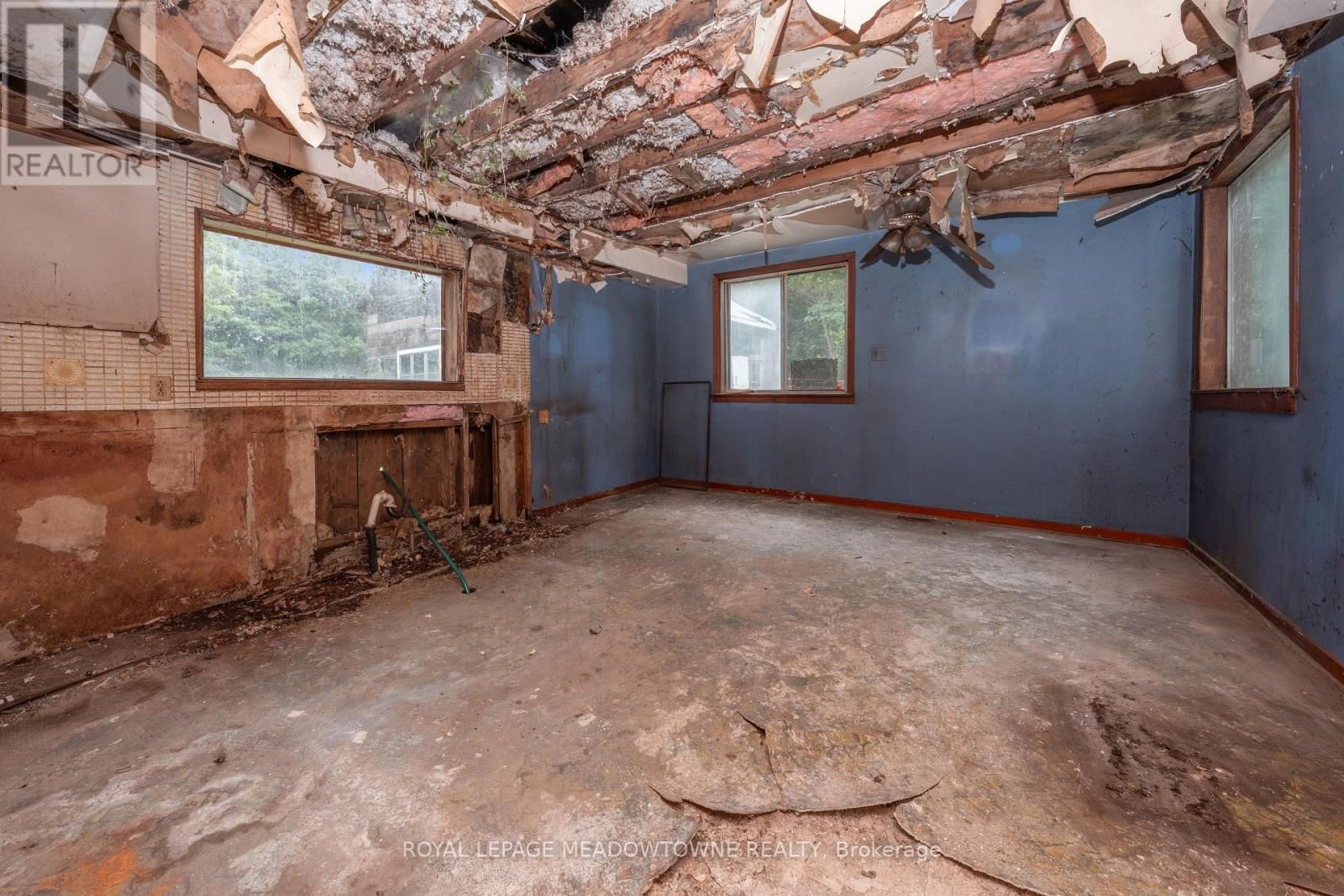 12363 ELIZABETH STREET Image 19