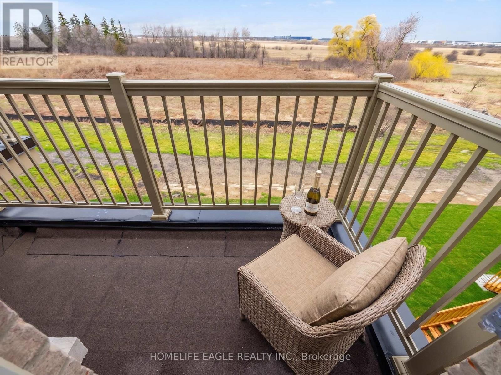 34 FOXSPARROW ROAD Image 16