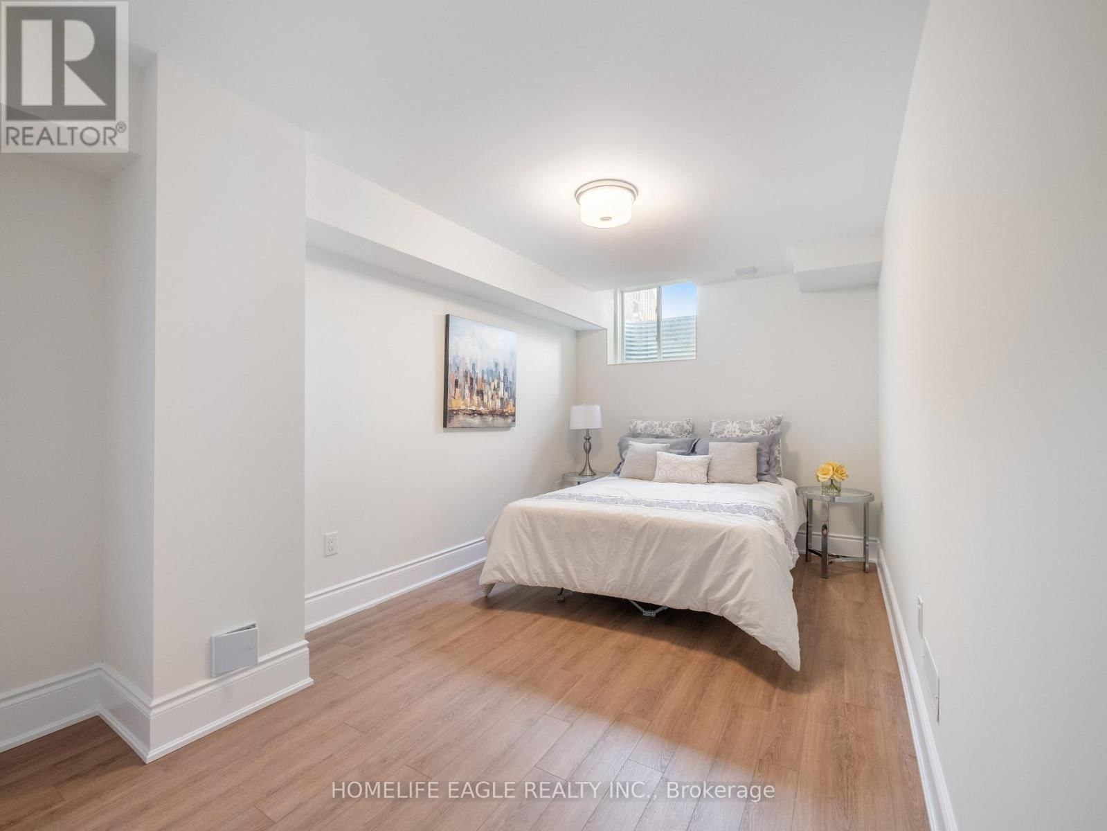 34 FOXSPARROW ROAD Image 25