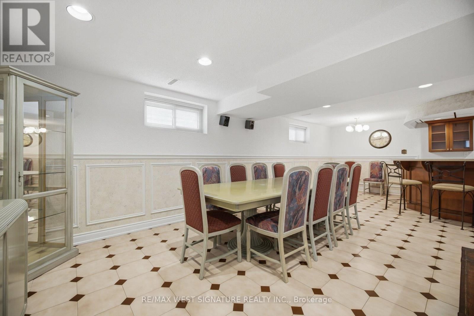 36 WINDSOR ROAD Image 29