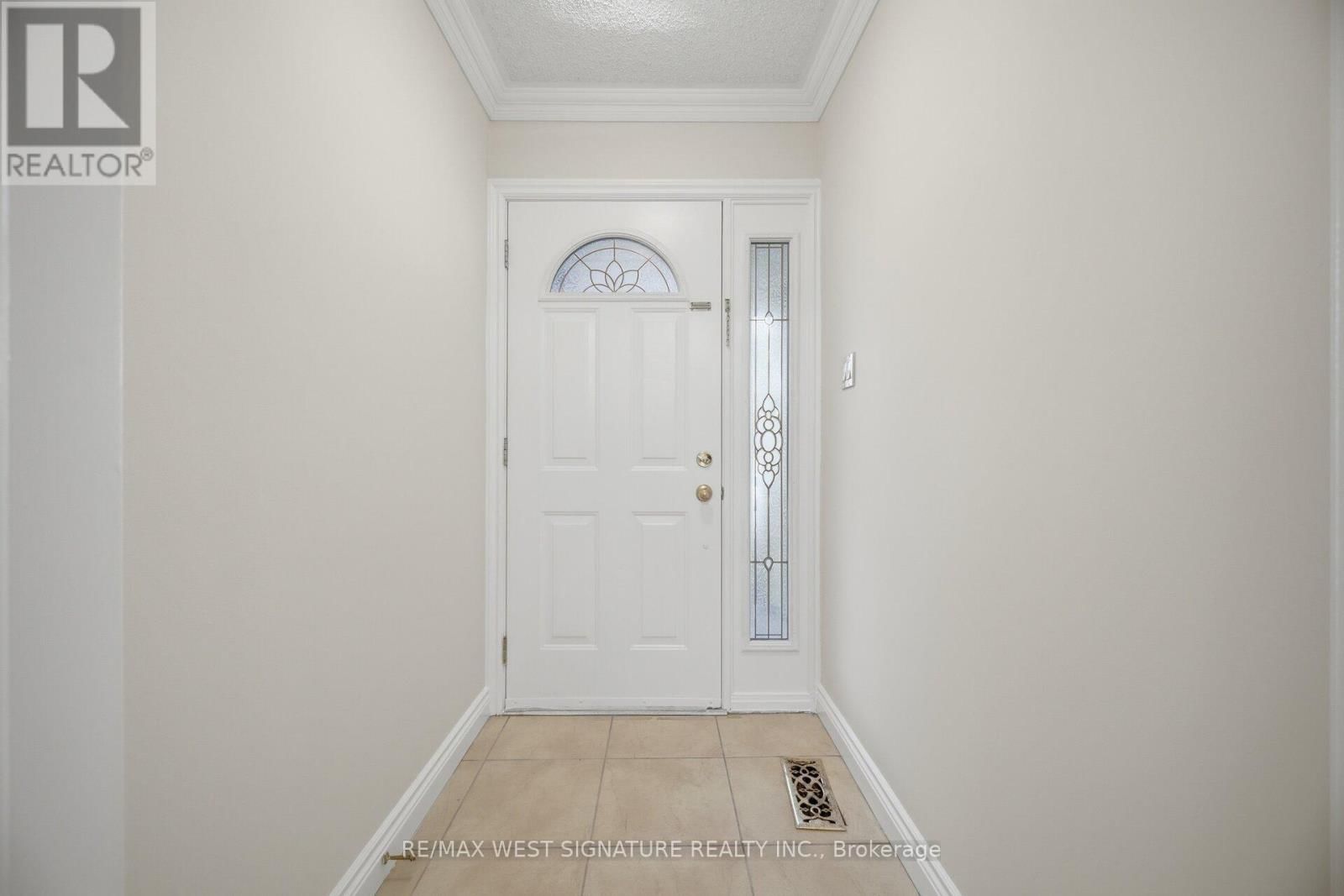 36 WINDSOR ROAD Image 3