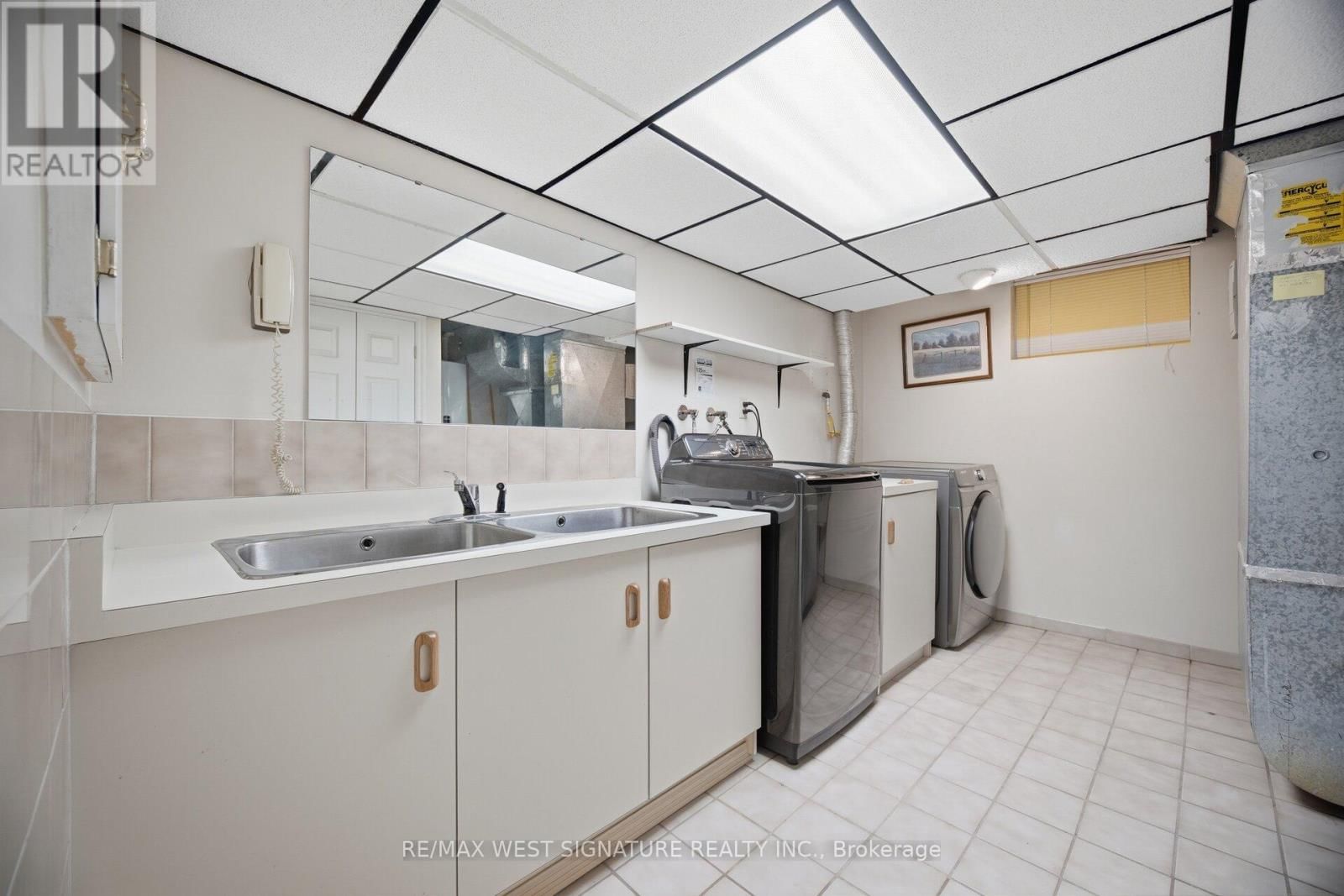 36 WINDSOR ROAD Image 34