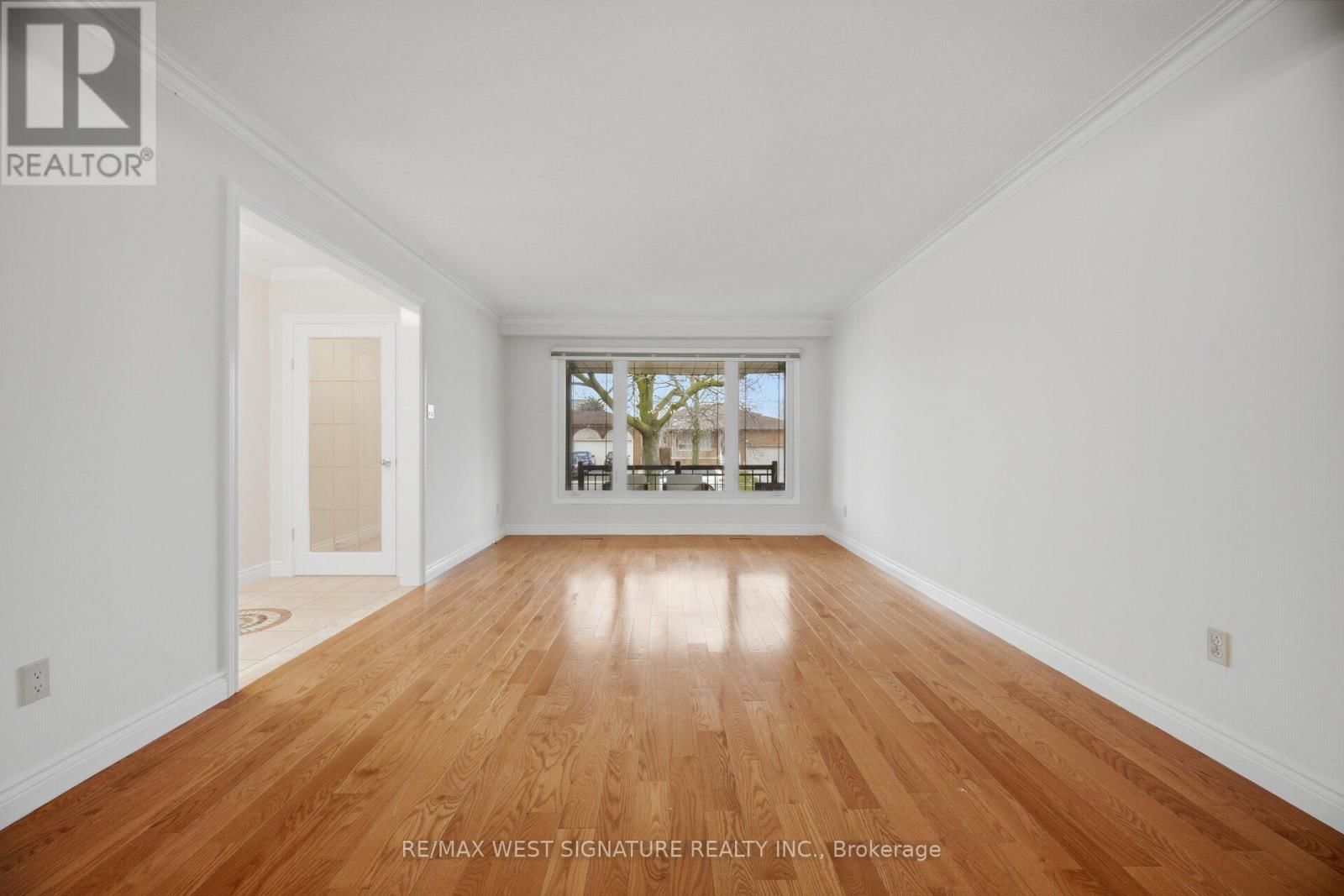 36 WINDSOR ROAD Image 5