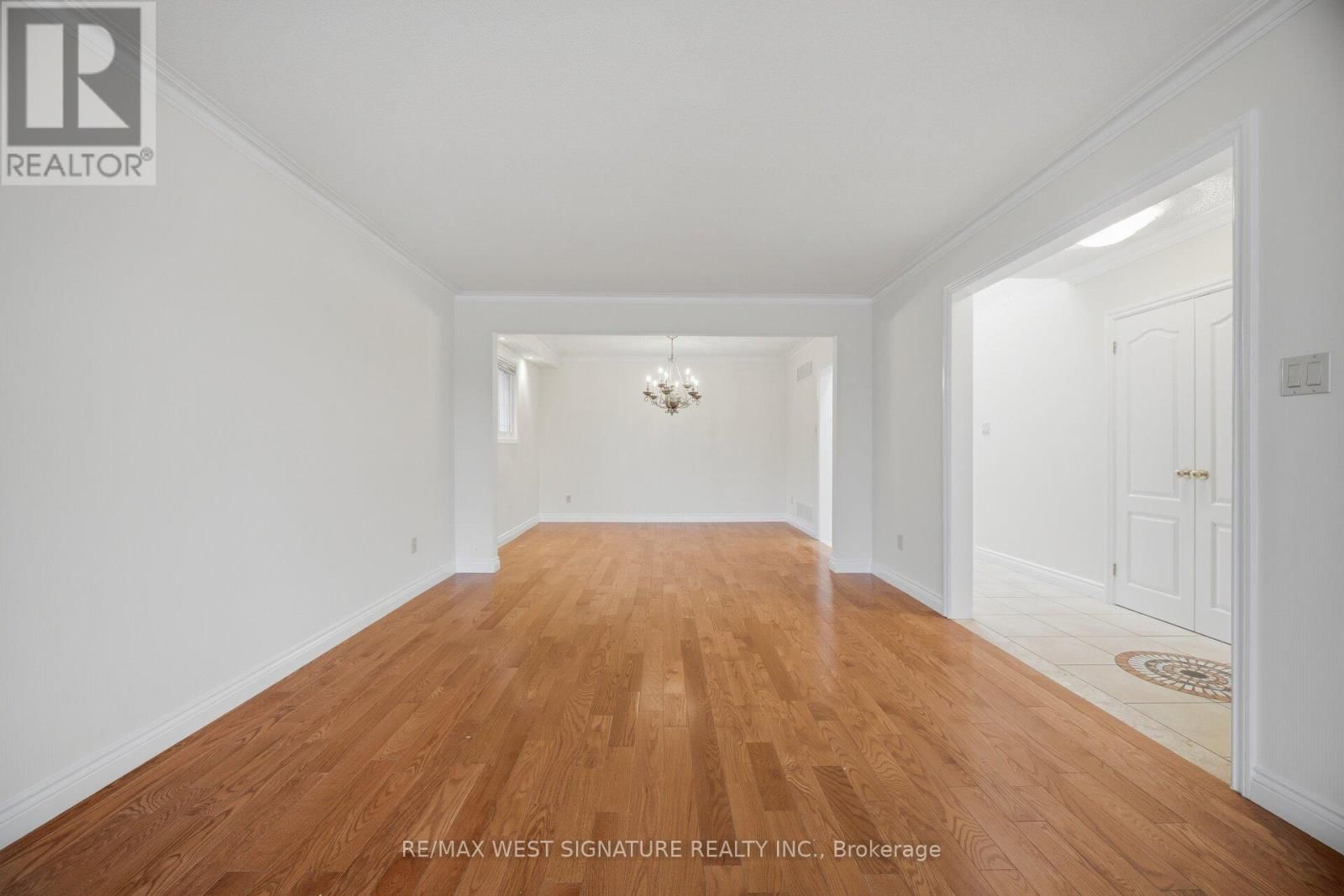 36 WINDSOR ROAD Image 6