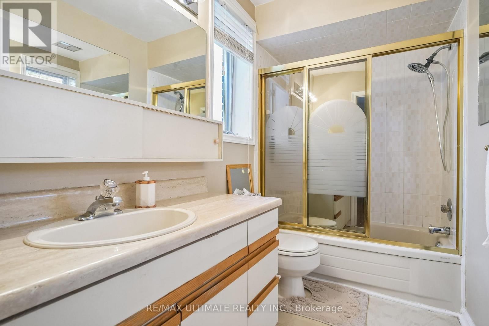 165 SELLERS AVENUE Image 12