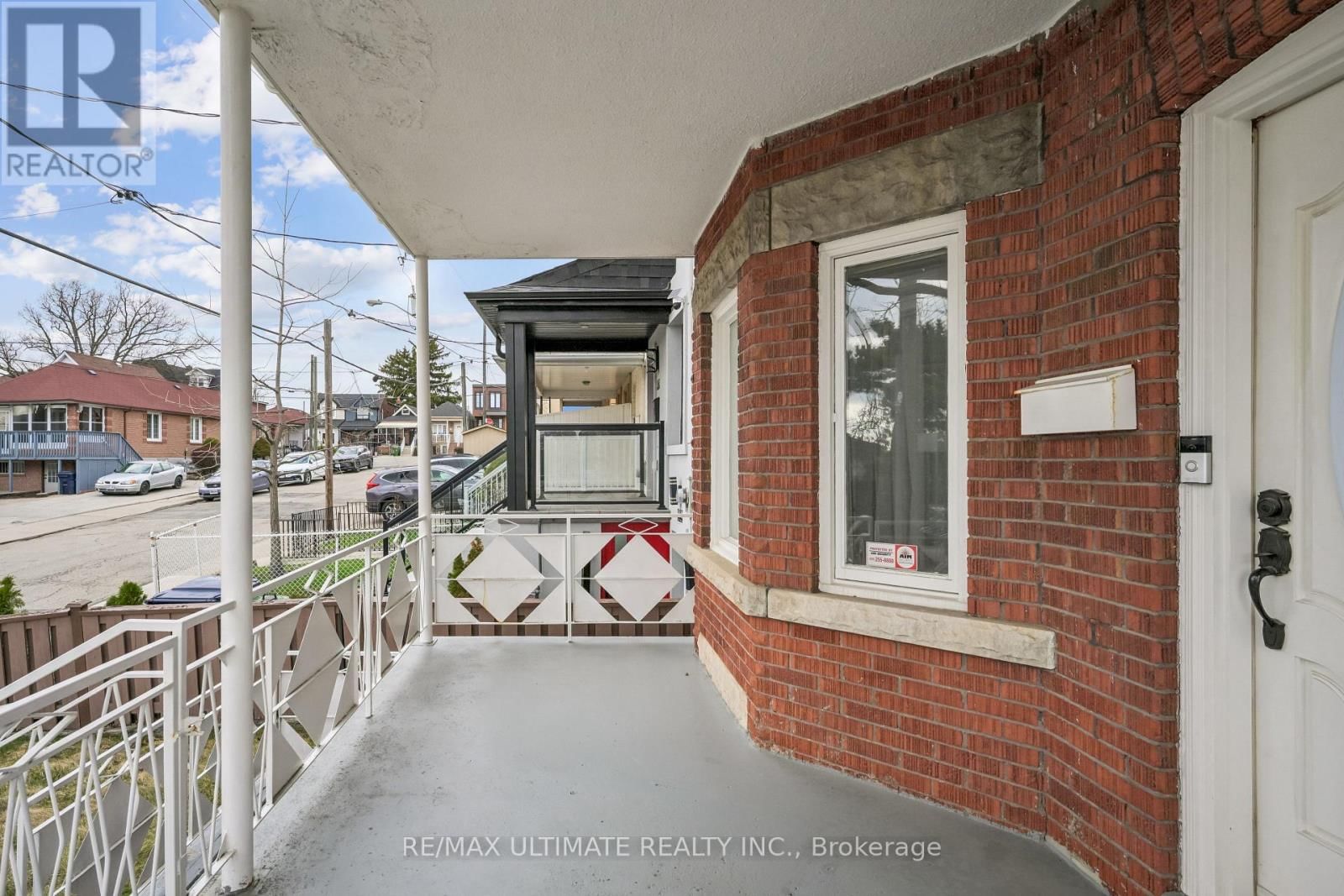 165 SELLERS AVENUE Image 2