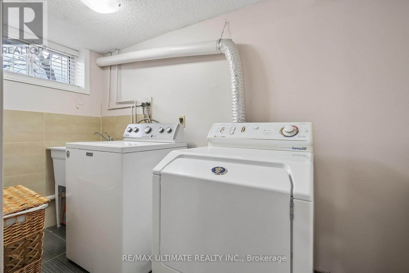 165 SELLERS AVENUE Image 24