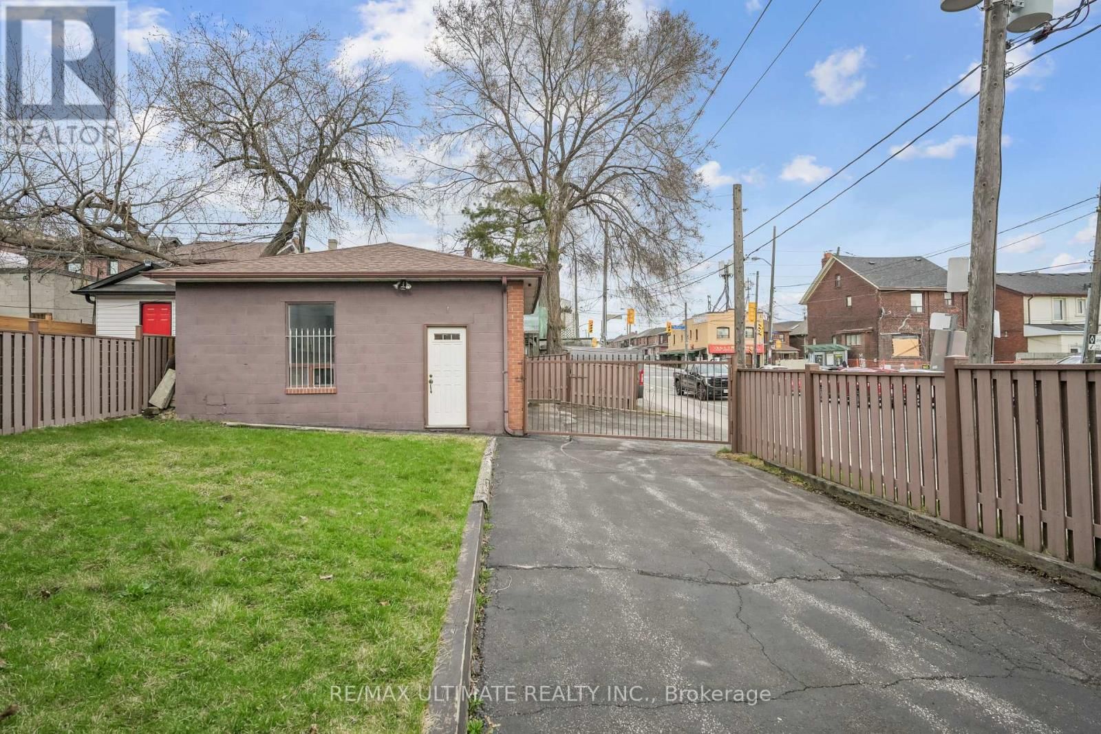 165 SELLERS AVENUE Image 27