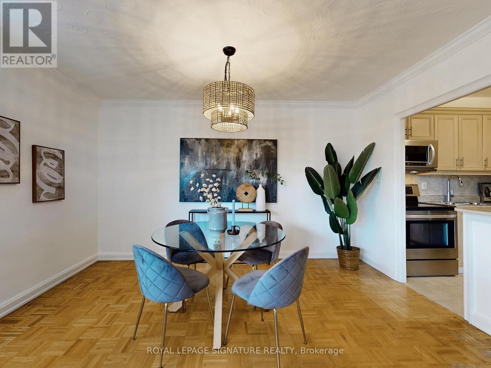 PH11 - 80 COE HILL DRIVE Image 8