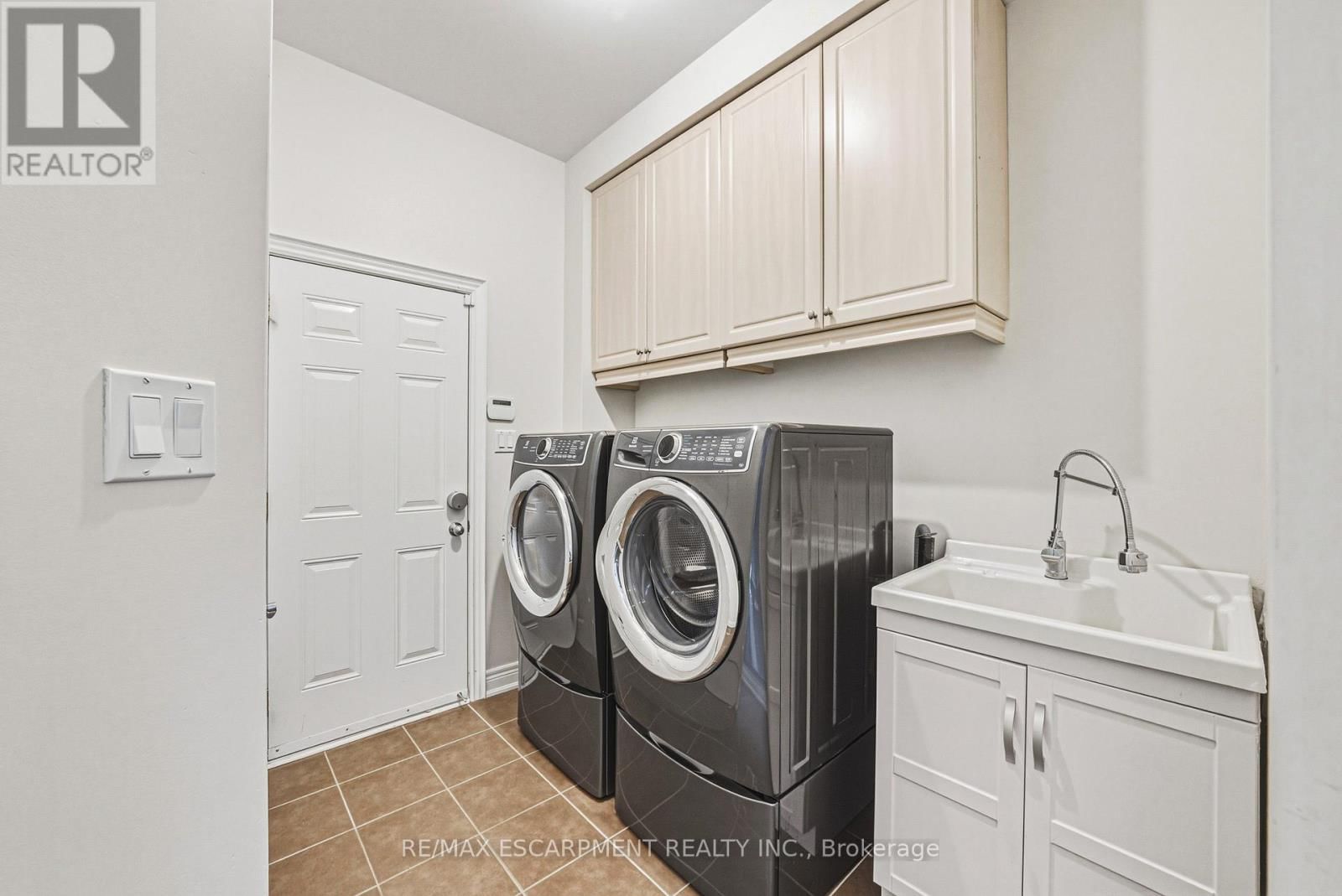 425 BURLOAK DRIVE Image 21