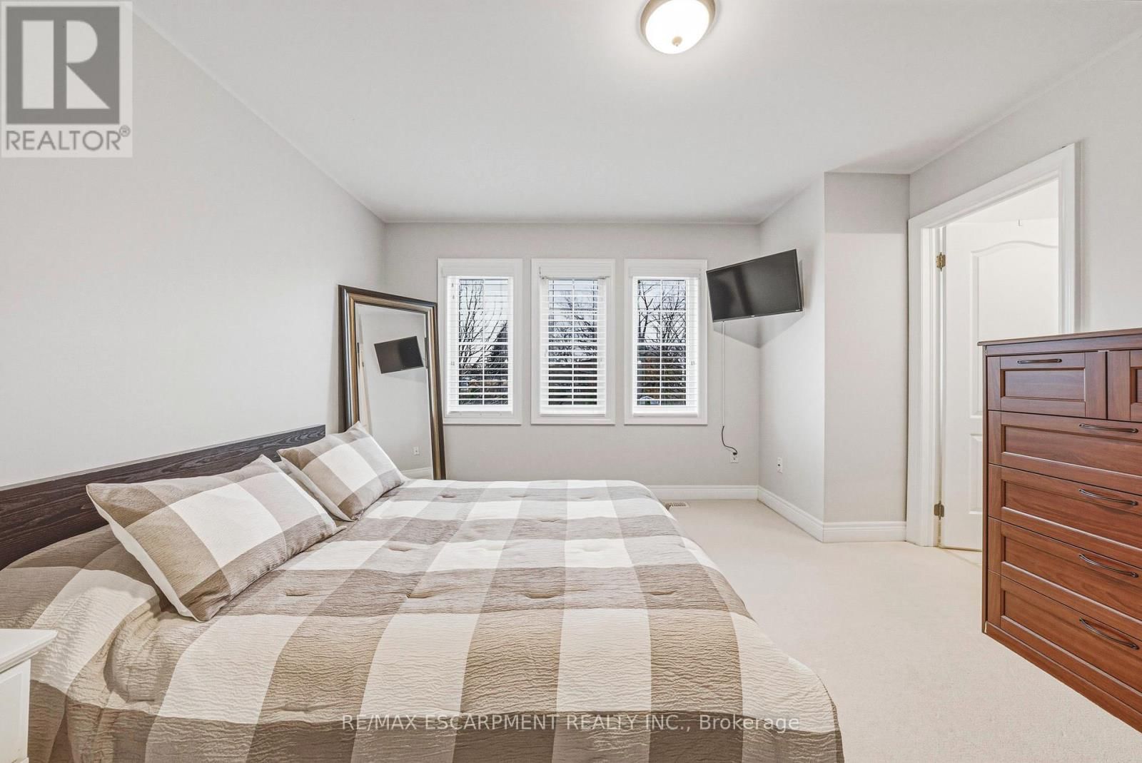 425 BURLOAK DRIVE Image 30