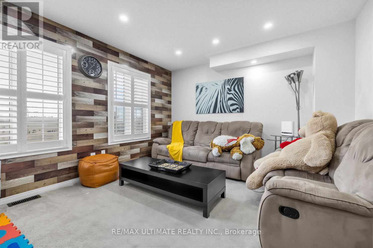 255 TORBARRIE ROAD EAST Image 10