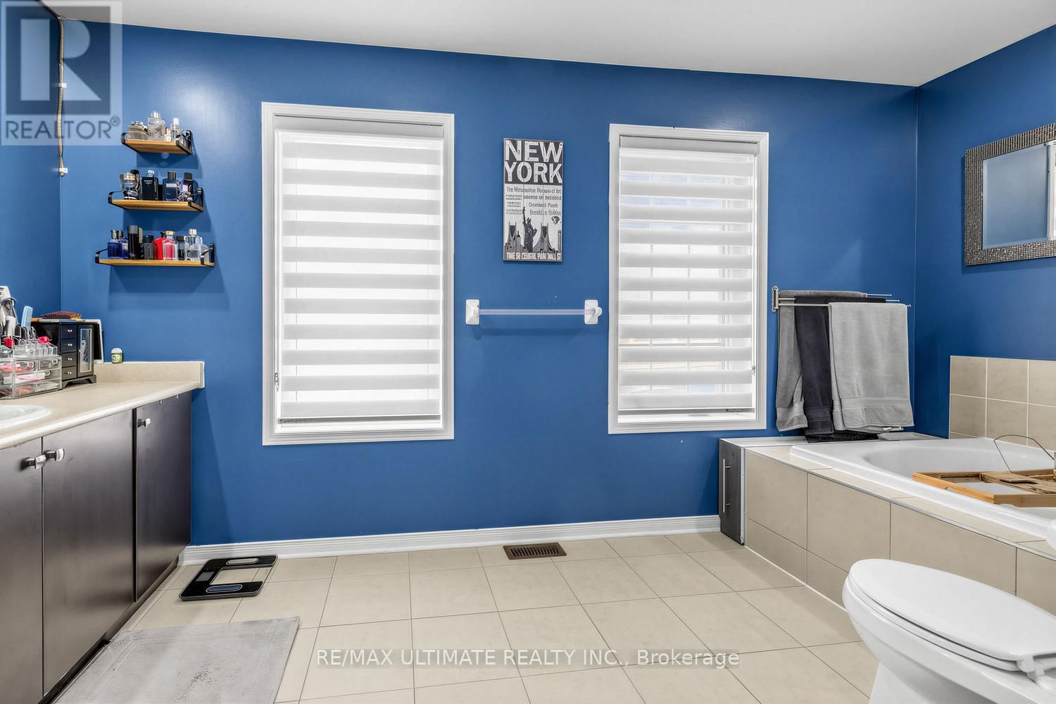 255 TORBARRIE ROAD EAST Image 6