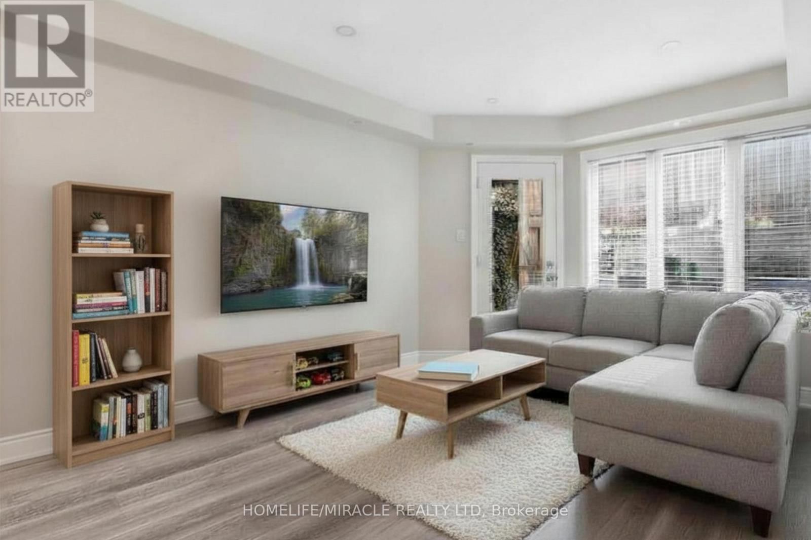 8-01 - 2420 BARONWOOD DRIVE Image 9