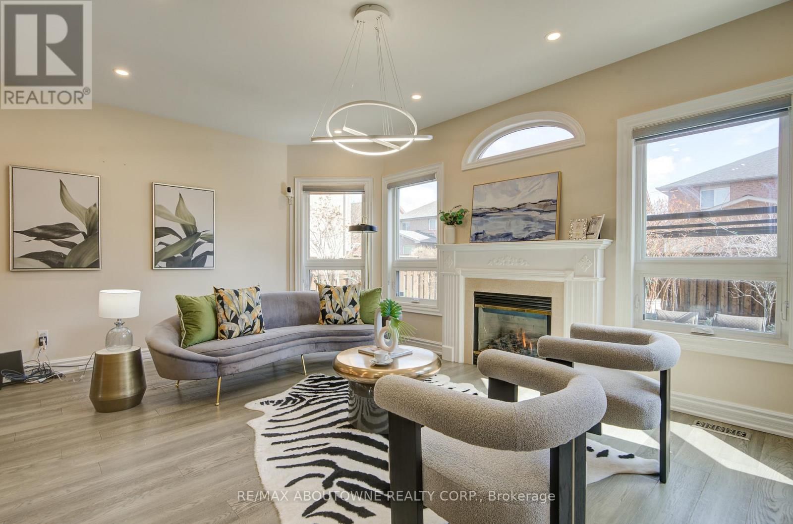 2181 STRATUS DRIVE Image 12