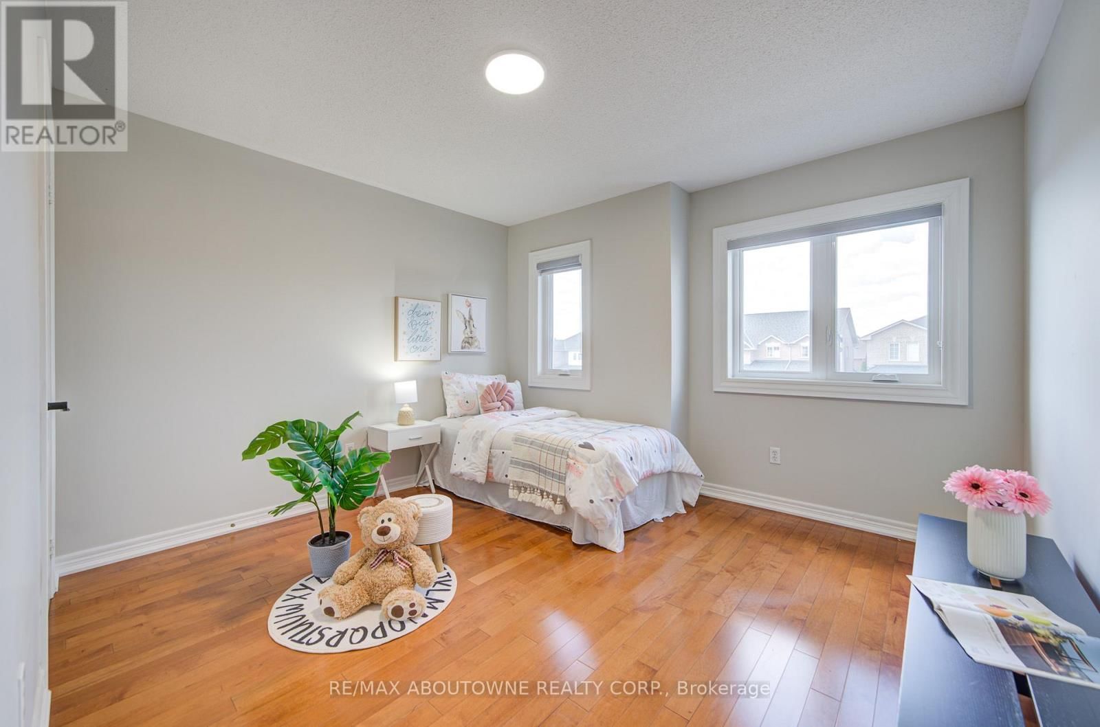 2181 STRATUS DRIVE Image 25