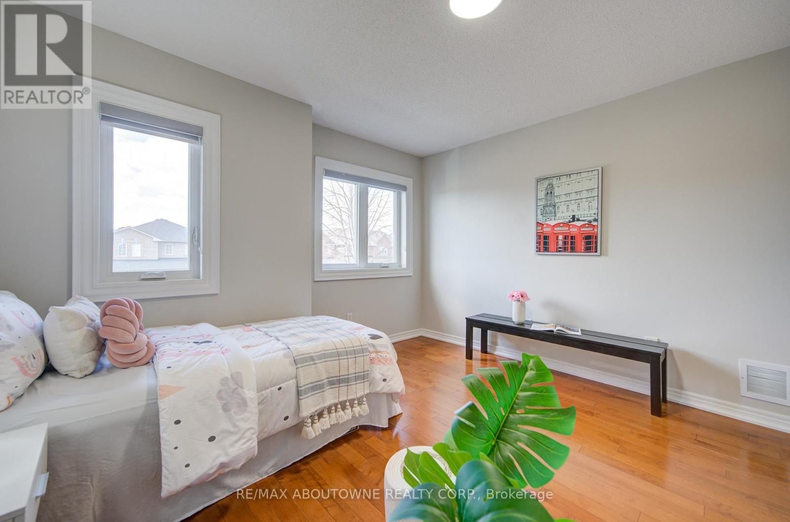 2181 STRATUS DRIVE Image 27