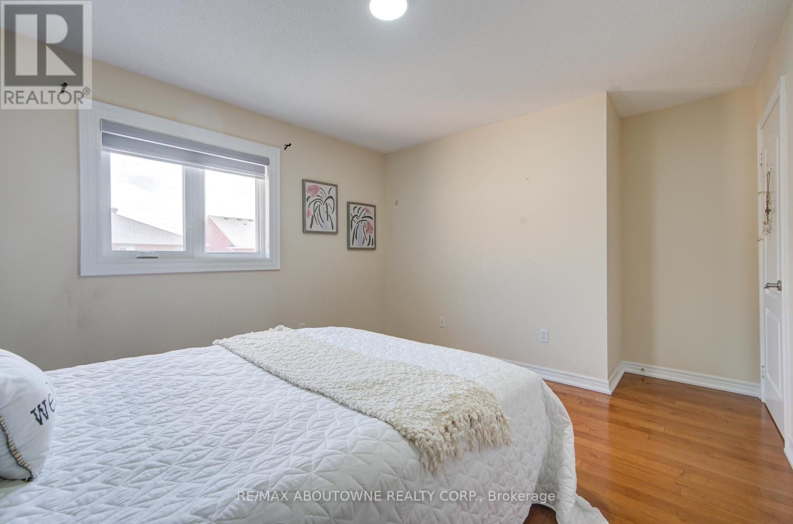 2181 STRATUS DRIVE Image 29