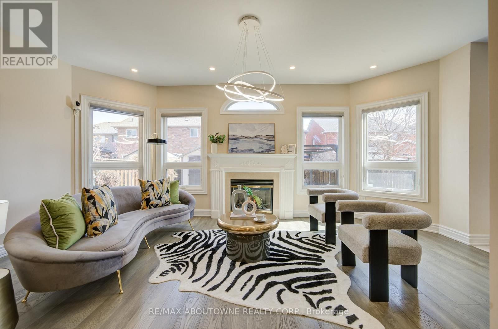 2181 STRATUS DRIVE Image 3