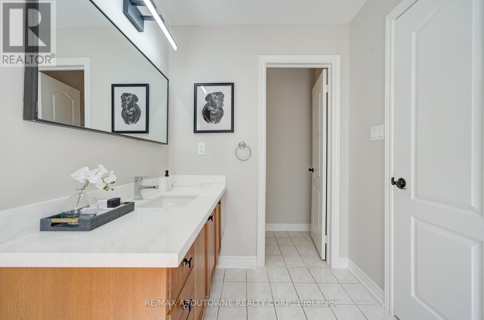 2181 STRATUS DRIVE Image 34