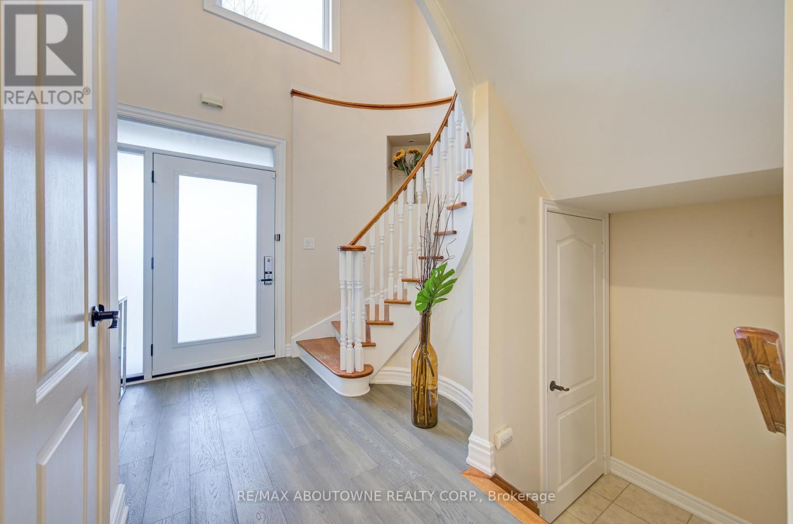 2181 STRATUS DRIVE Image 8