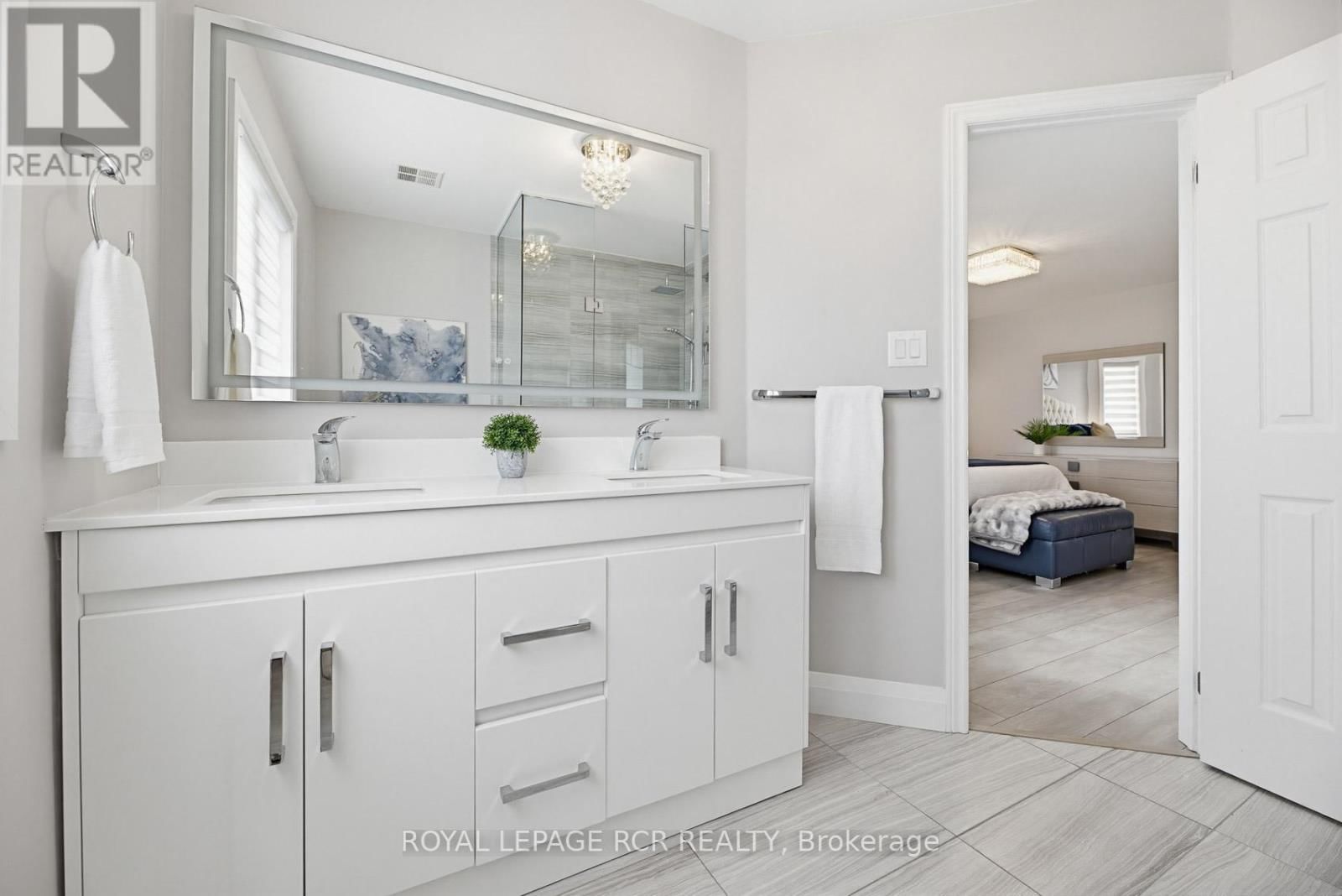 42 ARCHBURY CIRCLE Image 20