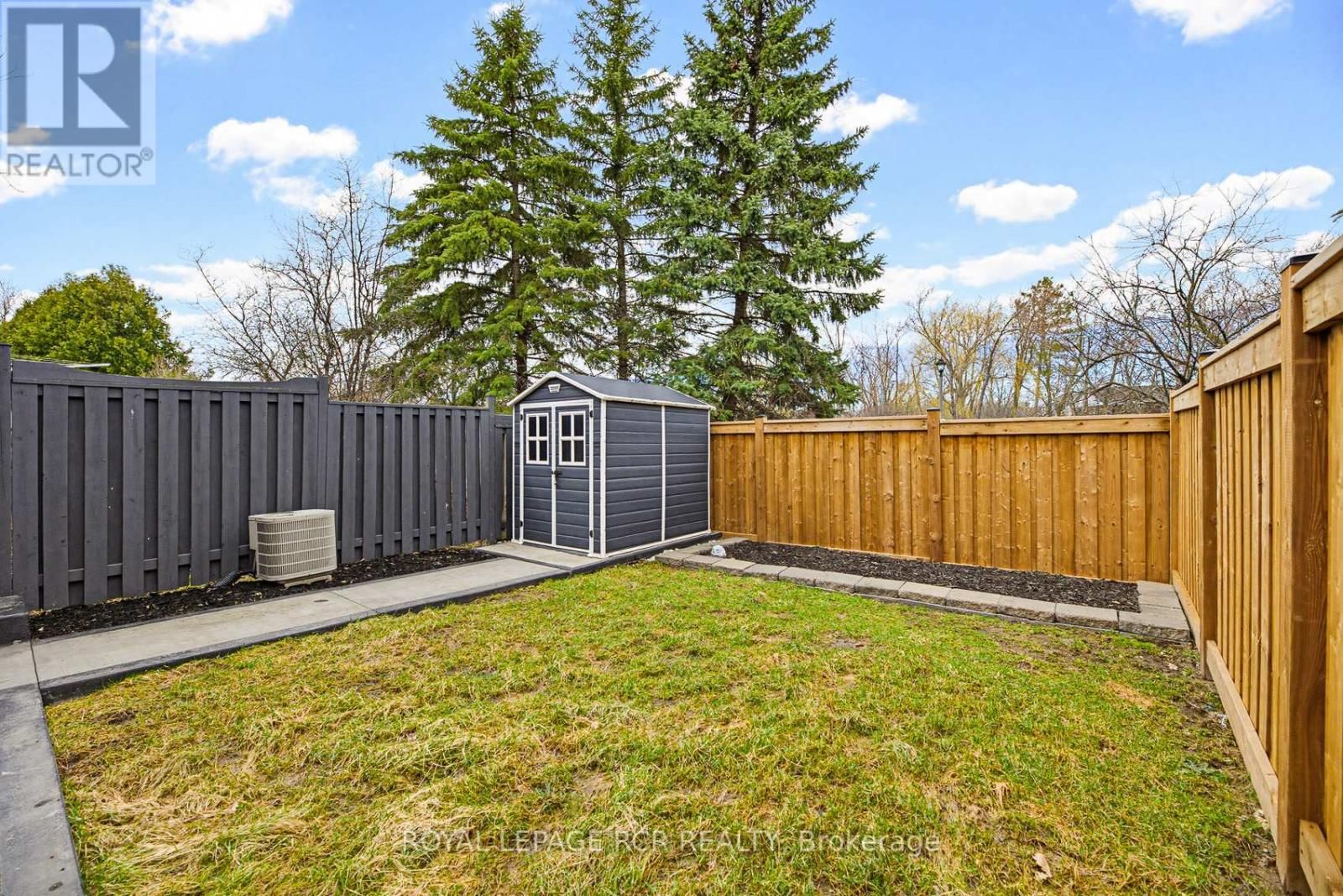 42 ARCHBURY CIRCLE Image 37