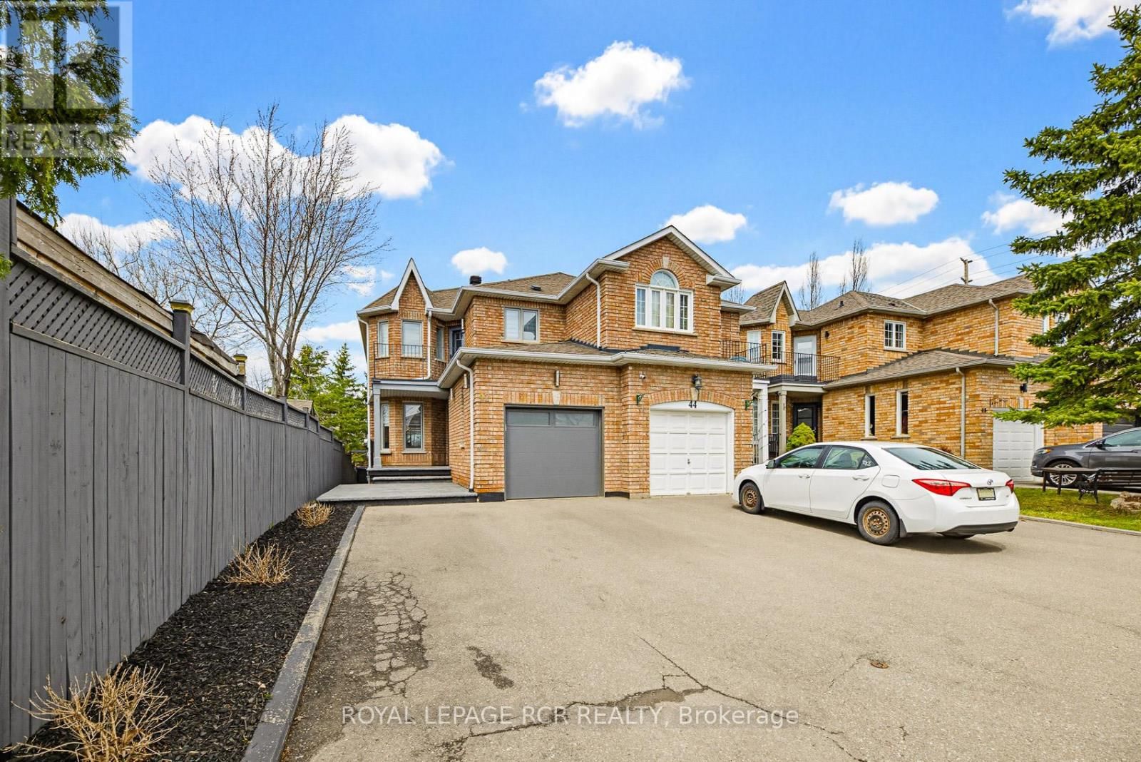 42 ARCHBURY CIRCLE Image 40