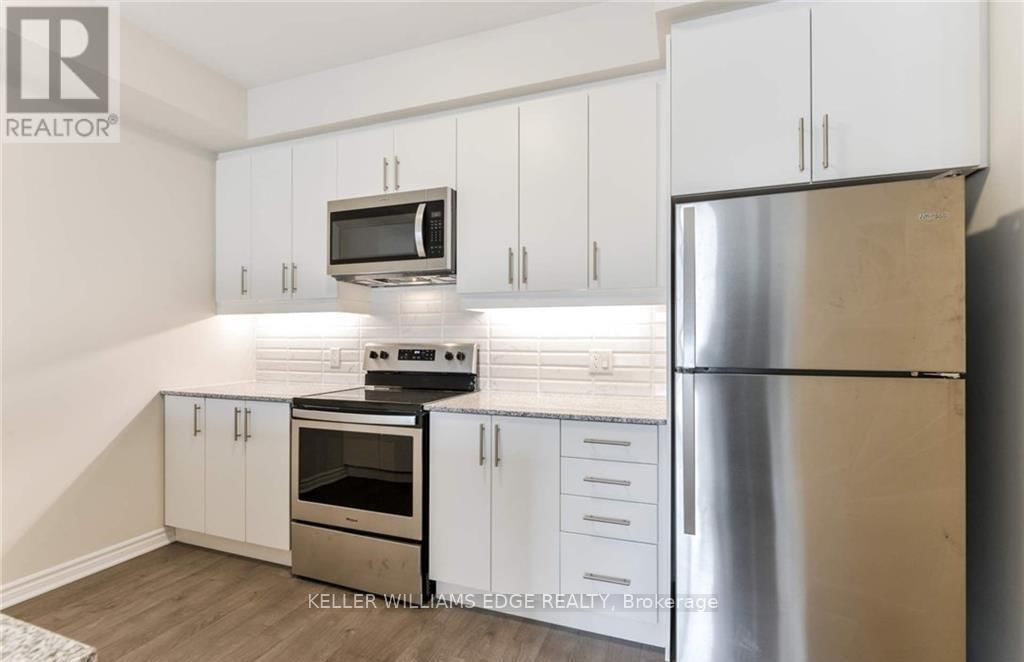 320 - 150 OAK PARK BOULEVARD Image 13