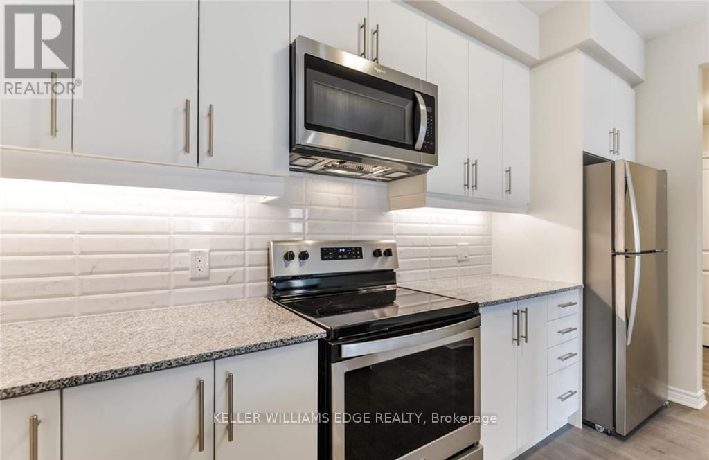 320 - 150 OAK PARK BOULEVARD Image 14