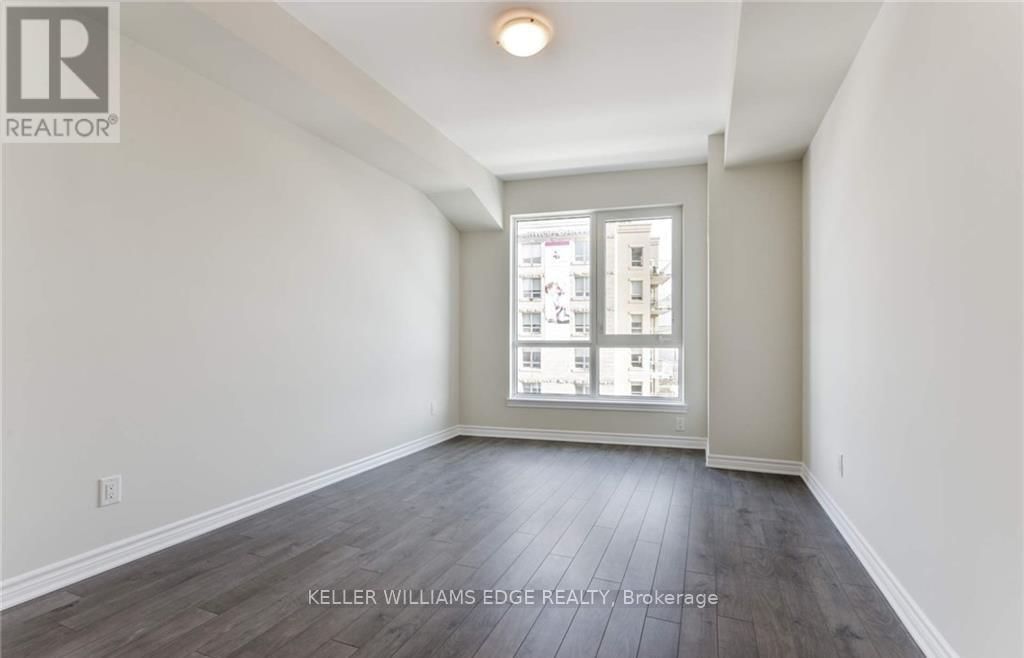 320 - 150 OAK PARK BOULEVARD Image 23