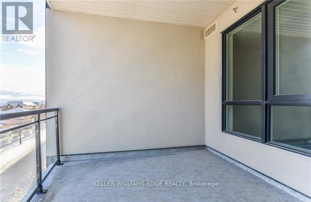 320 - 150 OAK PARK BOULEVARD Image 26