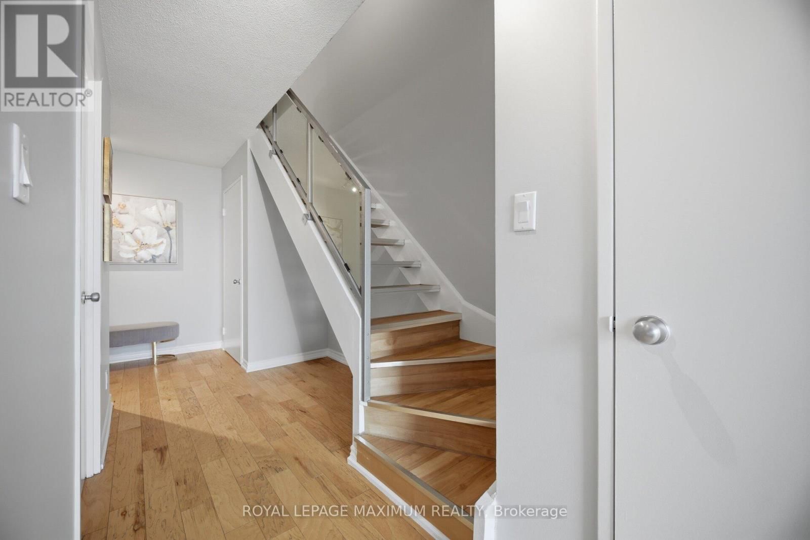 508 - 200 MANITOBA STREET Image 23