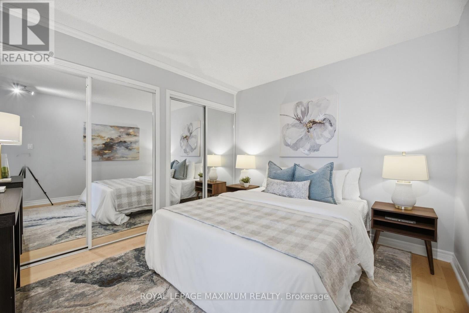 508 - 200 MANITOBA STREET Image 25