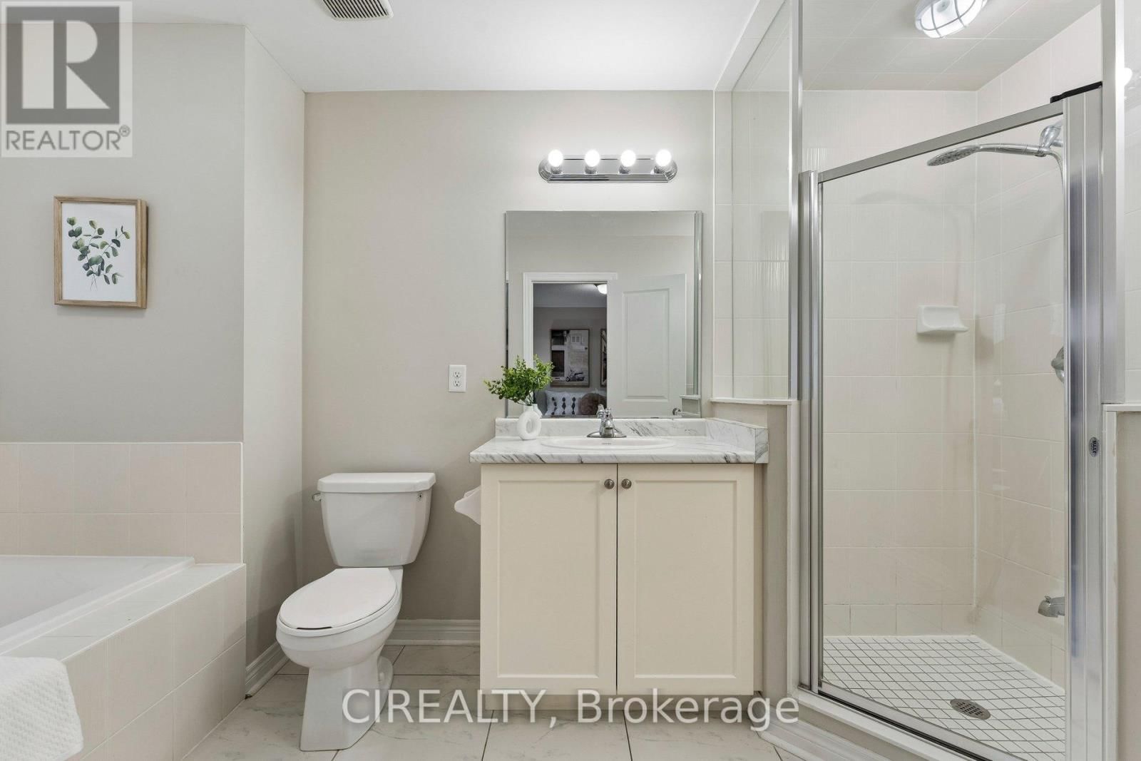 71 FINEGAN CIRCLE Image 31